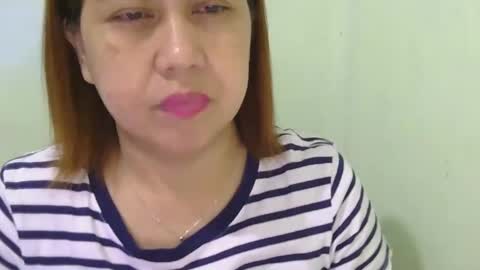 alissalove18 online show from February 14, 2025, 3:33 am