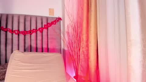 Snapshot of alissanix chatting on February 16, 2025, 4:31 am AlissaNix online show from February 16, 2025, 4:31 am