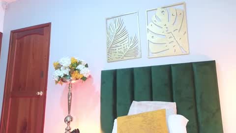 Snapshot of alissanix chatting on November 29, 2025, 11:52 pm AlissaNix online show from November 29, 2025, 11:52 pm