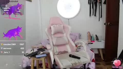 Snapshot of alissia_kent99 chatting on January 2, 2025, 3:51 pm Alissia online show from January 2, 2025, 3:51 pm