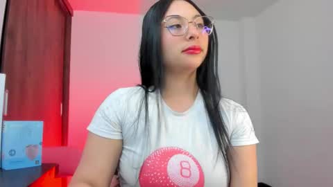 Snapshot of alissia_viera chatting on February 7, 2026, 10:30 am iraide online show from February 7, 2026, 10:30 am