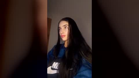 Snapshot of alisson369_ chatting on June 26, 2026, 8:52 am Alisson369 online show from June 26, 2026, 8:52 am