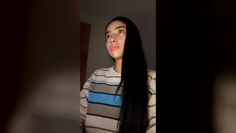 Snapshot of alisson369_ chatting on July 6, 2026, 8:44 am Alisson369 online show from July 6, 2026, 8:44 am