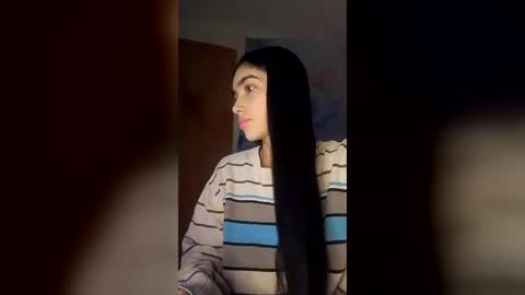 Snapshot of alisson369_ chatting on July 18, 2026, 12:20 pm Alisson369 online show from July 18, 2026, 12:20 pm