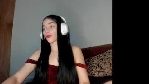 Snapshot of alisson369_ chatting on July 28, 2026, 2:13 pm Alisson369 online show from July 28, 2026, 2:13 pm