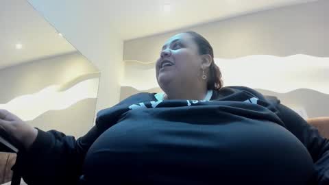 Alisson online show from February 6, 2026, 11:13 am