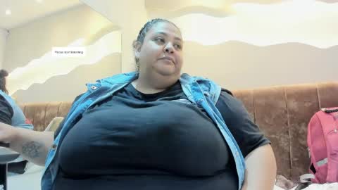 Snapshot of alisson_am chatting on June 6, 2026, 11:48 am Alisson online show from June 6, 2026, 11:48 am