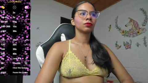 Snapshot of alisson_hoffman05 chatting on June 1, 2026, 10:11 pm Alisson hoffman05 online show from June 1, 2026, 10:11 pm