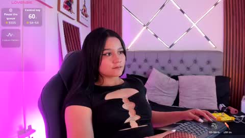 Snapshot of alisson_sanders chatting on May 28, 2026, 1:41 pm Alisson online show from May 28, 2026, 1:41 pm
