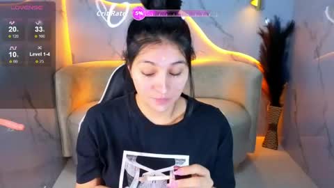 alisson_tx_ online show from June 5, 2026, 7:41 pm