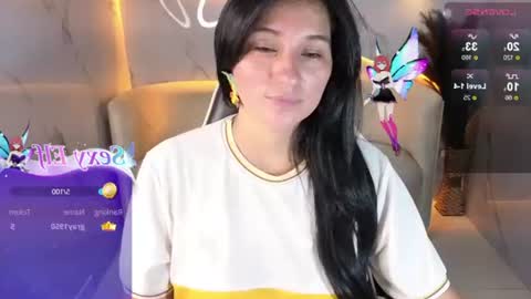 alisson_tx_ online show from July 7, 2026, 7:51 pm