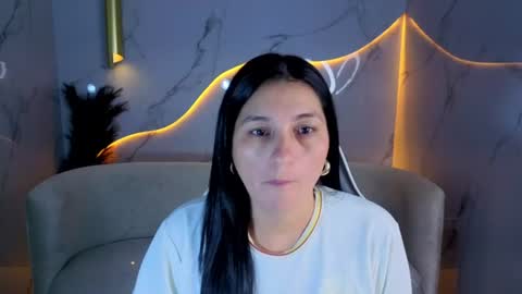 alisson_tx_ online show from July 24, 2026, 8:34 am