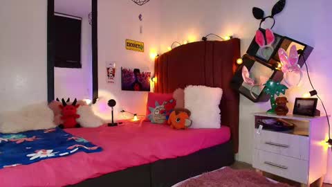 Snapshot of alisson_zafiro chatting on March 11, 2025, 6:43 am Alisson IG alisson zafiro27 online show from March 11, 2025, 6:43 am