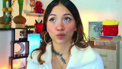 Alisson IG alisson zafiro27 online show from May 22, 2026, 4:08 am