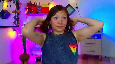 Alisson IG alisson zafiro27 online show from June 14, 2026, 3:19 am