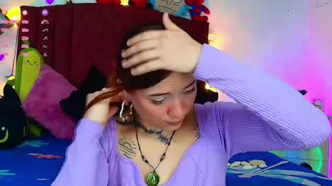 Alisson IG alisson zafiro27 online show from June 25, 2026, 9:14 am