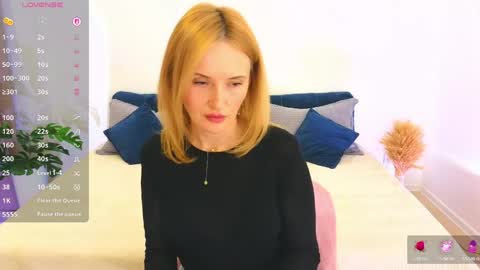 alisssarose online show from April 29, 2026, 9:21 pm