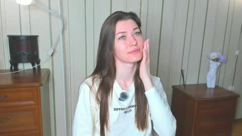 Snapshot of alitafury chatting on April 4, 2026, 7:17 am Alita online show from April 4, 2026, 7:17 am