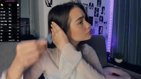 Snapshot of alivialovely chatting on November 10, 2025, 9:08 am Alivia online show from November 10, 2025, 9:08 am