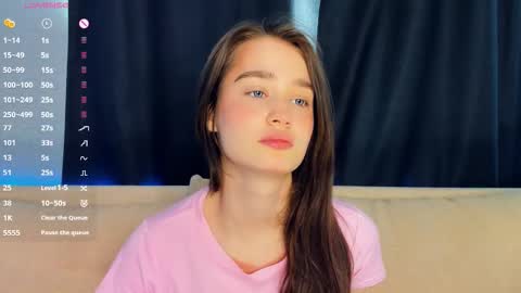 Snapshot of alivialovely chatting on February 18, 2026, 8:43 am Alivia online show from February 18, 2026, 8:43 am