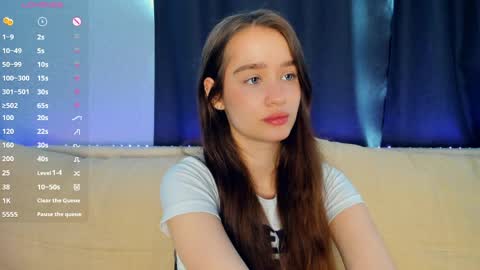 Snapshot of alivialovely chatting on April 7, 2026, 8:15 am Alivia online show from April 7, 2026, 8:15 am