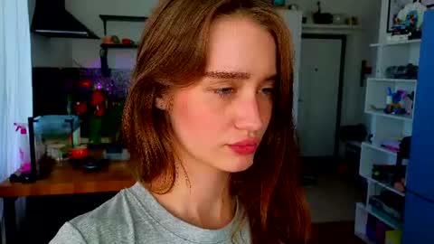 Snapshot of aliviawithlove chatting on July 6, 2026, 3:03 pm Alivia online show from July 6, 2026, 3:03 pm