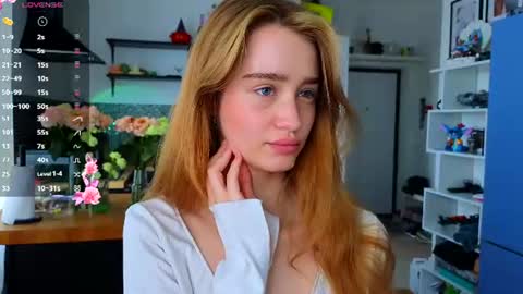 Snapshot of aliviawithlove chatting on July 27, 2026, 9:16 am Alivia online show from July 27, 2026, 9:16 am