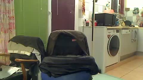 Snapshot of alix300 chatting on November 3, 2025, 7:59 pm Sandwich online show from November 3, 2025, 7:59 pm