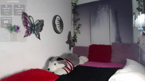 alix_kitty_ online show from July 9, 2026, 11:31 pm