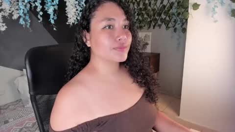 alixon online show from March 25, 2026, 8:53 am