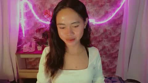 ALIYAH SOO online show from April 27, 2026, 1:09 pm