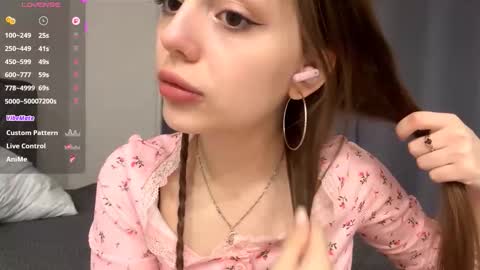 Alice online show from March 13, 2026, 7:42 pm