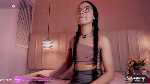 alizza_ online show from February 10, 2026, 11:36 am