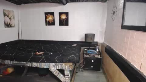 trina online show from September 12, 2025, 5:46 pm