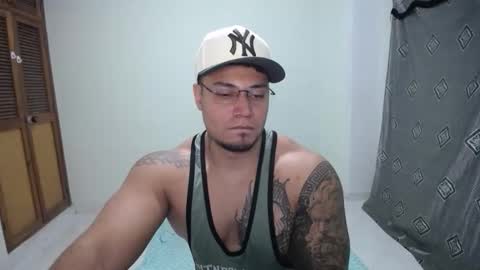 Snapshot of allen_ferrer10 chatting on January 10, 2026, 9:00 am allen_ferrer10 online show from January 10, 2026, 9:00 am