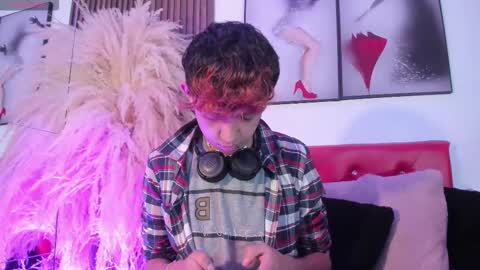 Snapshot of allen_starck chatting on October 30, 2025, 3:52 am Allen online show from October 30, 2025, 3:52 am