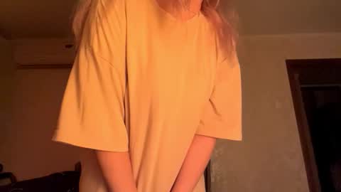 Alle online show from March 17, 2026, 8:45 pm