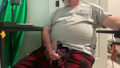 Snapshot of allergictochat chatting on January 24, 2025, 1:45 am Allergictolove online show from January 24, 2025, 1:45 am