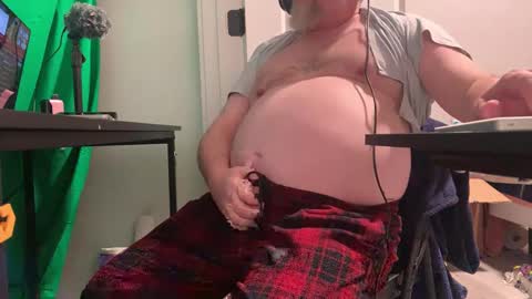 Snapshot of allergictochat chatting on February 10, 2025, 11:02 pm Allergictolove online show from February 10, 2025, 11:02 pm