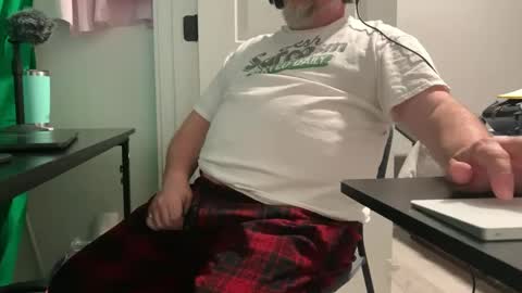 Snapshot of allergictochat chatting on September 16, 2025, 7:53 am Allergictolove online show from September 16, 2025, 7:53 am