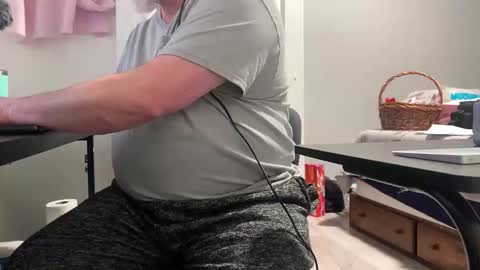 Snapshot of allergictochat chatting on February 20, 2026, 4:18 pm Allergictolove online show from February 20, 2026, 4:18 pm