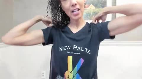 Snapshot of allgood4u chatting on March 1, 2025, 7:37 pm wishlist on bio online show from March 1, 2025, 7:37 pm