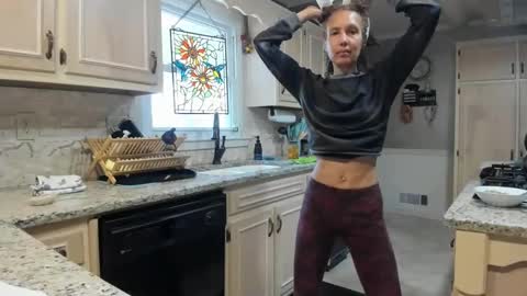 Snapshot of allgood4u chatting on March 7, 2025, 6:22 pm wishlist on bio online show from March 7, 2025, 6:22 pm