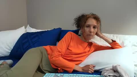 Snapshot of allgood4u chatting on November 12, 2025, 11:36 pm wishlist on bio online show from November 12, 2025, 11:36 pm