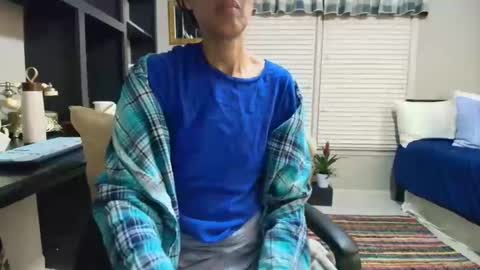 Snapshot of allgood4u chatting on November 19, 2025, 12:10 am wishlist on bio online show from November 19, 2025, 12:10 am