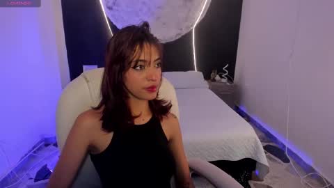 Snapshot of allicerosero chatting on October 9, 2025, 4:32 am Allice online show from October 9, 2025, 4:32 am