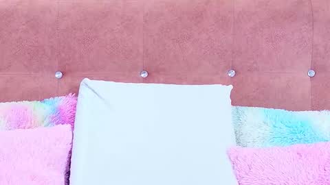 Allicia online show from September 10, 2025, 7:25 pm