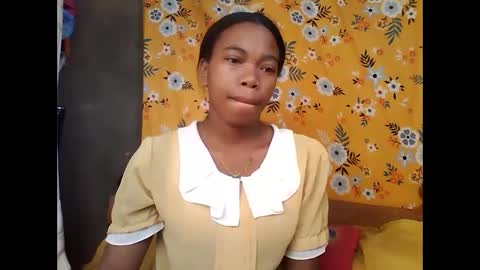 Snapshot of alliciax632770q chatting on May 8, 2026, 12:32 pm alliciax632770q online show from May 8, 2026, 12:32 pm
