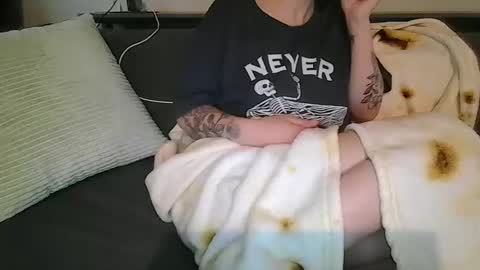 Snapshot of alliebearx chatting on May 28, 2026, 3:15 am alliebearx online show from May 28, 2026, 3:15 am