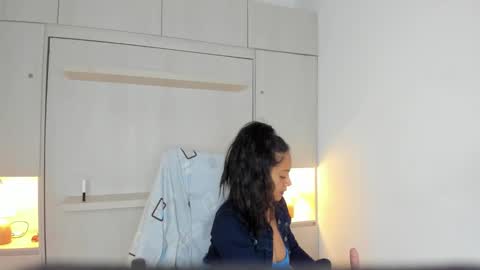 ALISON   online show from March 5, 2026, 8:05 pm